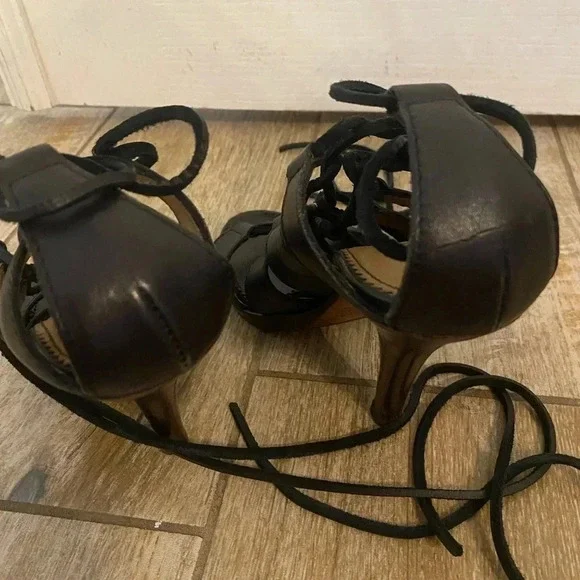 Yves Saint Laurent Black Leather Moorland Lace Up Gladiator Heels - Picture 8 of 14